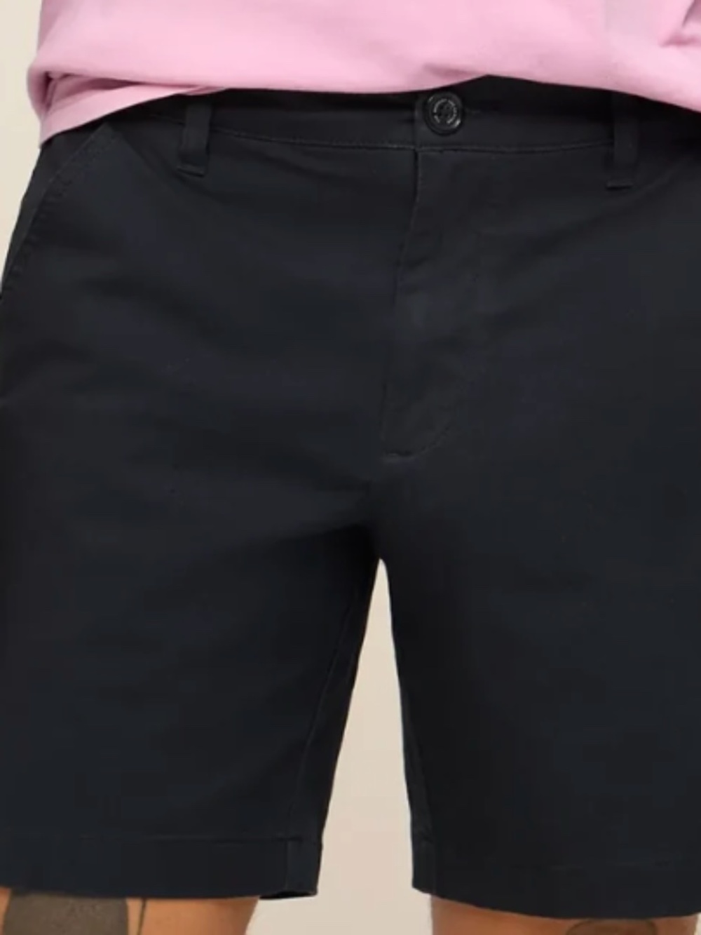 Chubbie's Mens 'Dark & Stormies" Shorts 7" Inseam Men's Size XL (NWT)